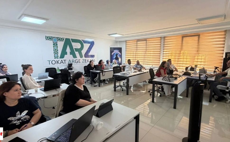 Tokat’tan Eğitim Hamlesi: Yapay Zeka İle Materyal Üretimi Başladı
