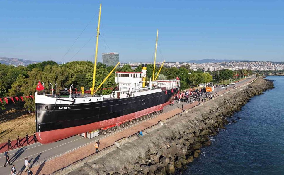 Bandırma Vapuru Yıllar Sonra Yeniden Yola Çıktı: Bu Sefer Karadan!