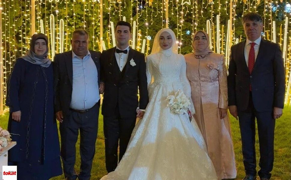 Tokat'ta Sağlık Camiasını Buluşturan Düğün: Doktor Çift Dünya Evine Girdi