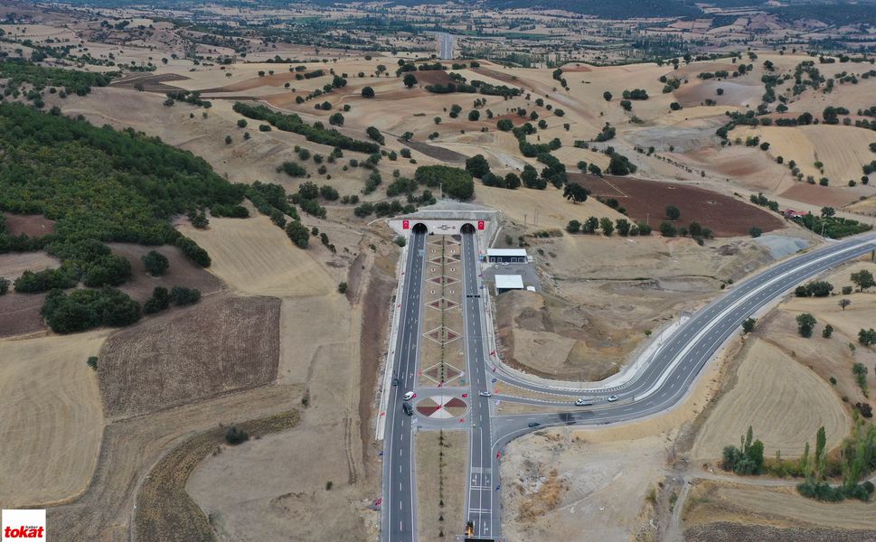 Tokat'ın Ulaşım Standartını Yükseltti 1.010 Metre Çift Tüplü Tünele Sahip Yolculuğu 1,1 kilometre Kısalttı