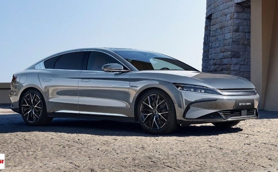 BYD 1000 Kilometre Menzilli Yeni Arabasını Piyasaya Çıkarıyor 9 Dakikada Şarj Oluyor Prizli Hibrit Seçeneğide Olacak