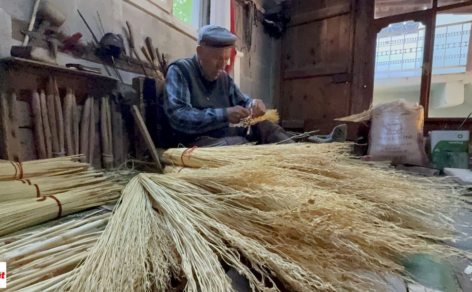 Bir Ömür Süpürge Ördü, En Büyük Kaygısı Mesleğinin Son Bulması