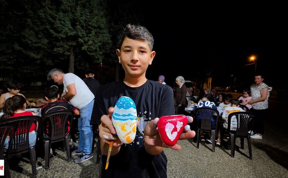 Turhal'da Minik Eller Taşları Sanat Eserine Dönüştürdü