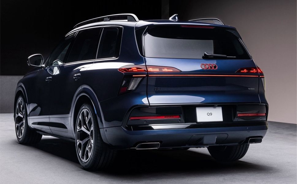 Audi En Büyük SUV Modelini Piyasaya Sürecek Q9 5,3 Metre Uzunlukla Gelecek 2027'de Yollarda Olacak