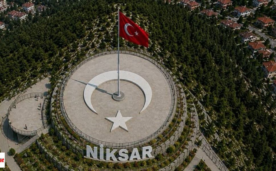 Tokat'ın En Güzel İlçesinde Seyir Terası Projesi Yükseliyor Kalesi Ovası İzlenecek 50 Metre Devasa Bayrakta Oalcak