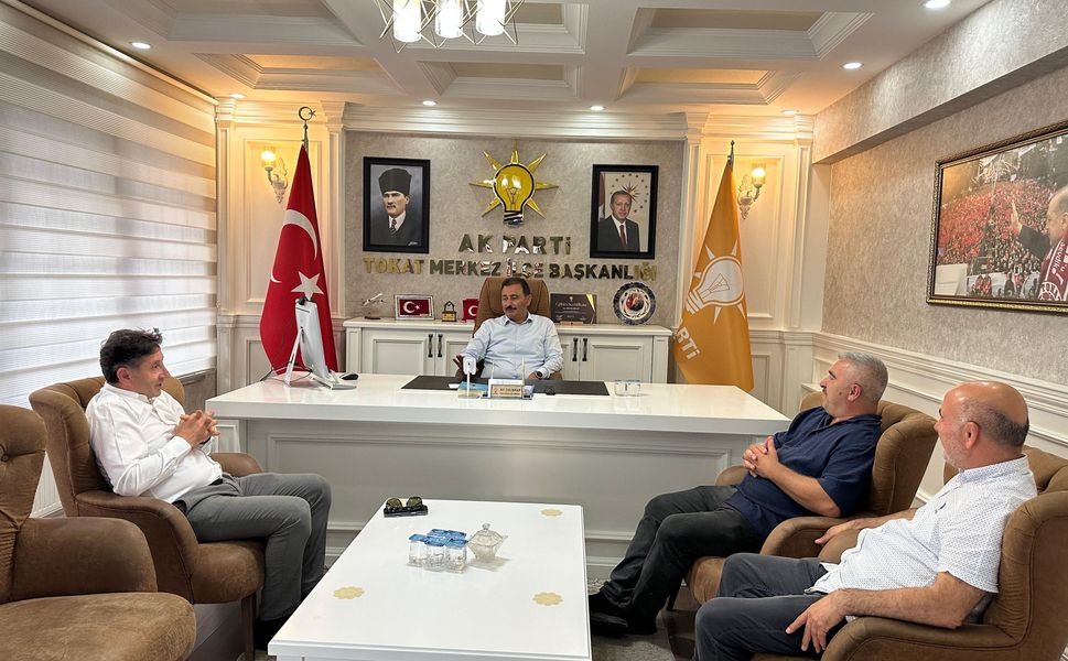 Vekil Aldemir Yoğun Çalışmalarını Aralıksız Sürdürüyor Tokat'ta Vatandaşları Yerinde Dinliyor