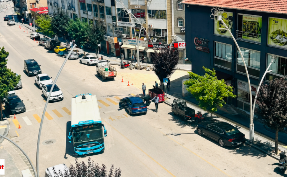 Tokat'ta Özel Halk Otobüsü Kazaya Karıştı