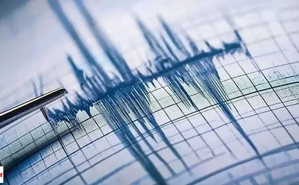 7,7 Büyüklüğünde Deprem Ardından Büyük Sarsıntılar Yaşandı  Tsunami Uyarısı Yapıldı