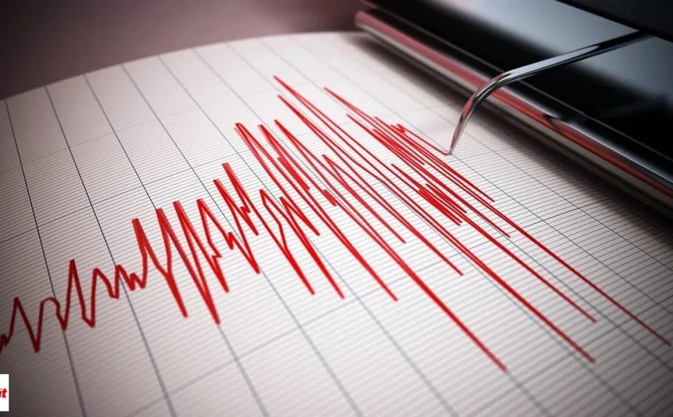 Sabah Erken Saatte Büyük Deprem 6.3  Şiddetinde Salladı  İki Ülke Hissetti