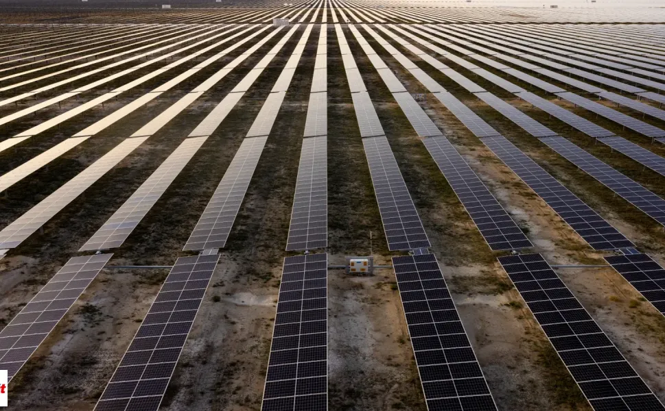 2,2 Milyar Liralık Dev Yatırım Geliyor 183 Bin Panel Kuruluyor 360 Milyon kWh  Üretim Yapacak 21 İnverter Olacak