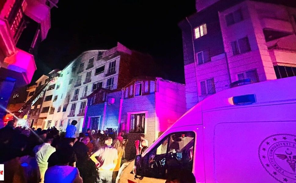 Tokat’ta Apartman Dairesinde Yangın Paniği! Mahalle Sakinleri Sokağa Döküldü