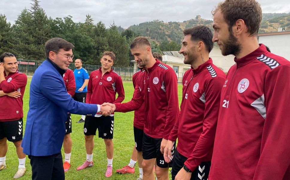 Tokat Belediyespor’da Yeni Sayfa: Başkan Yazıcıoğlu İdmana Katıldı, Açıklama Yaptı