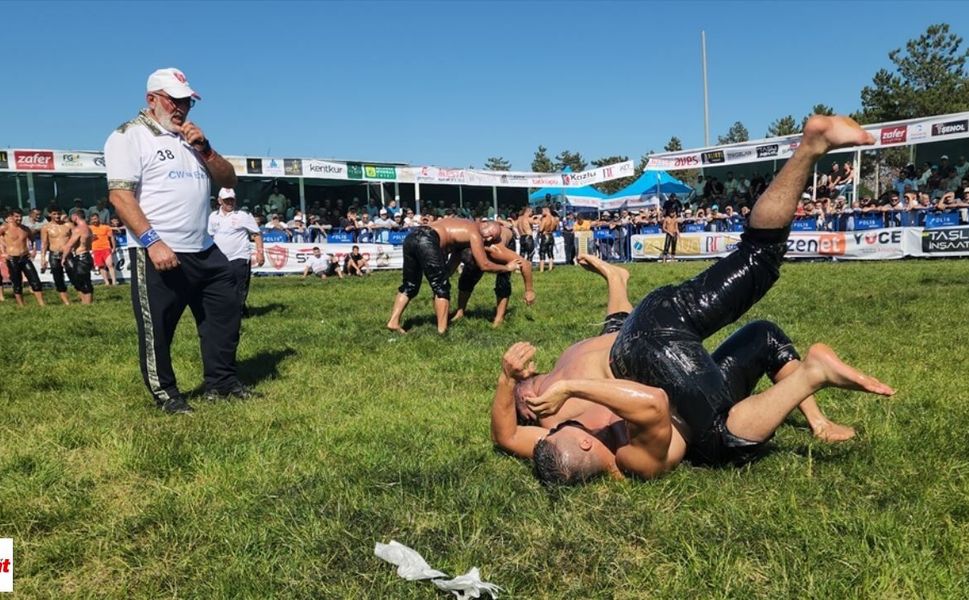 450 pehlivan er meydanına çıktı: Başpehlivan Orhan Okulu oldu