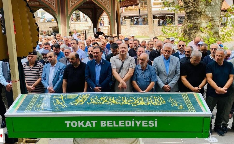 Dursun Bayburtlu Dualarla Ebediyete Uğurladı