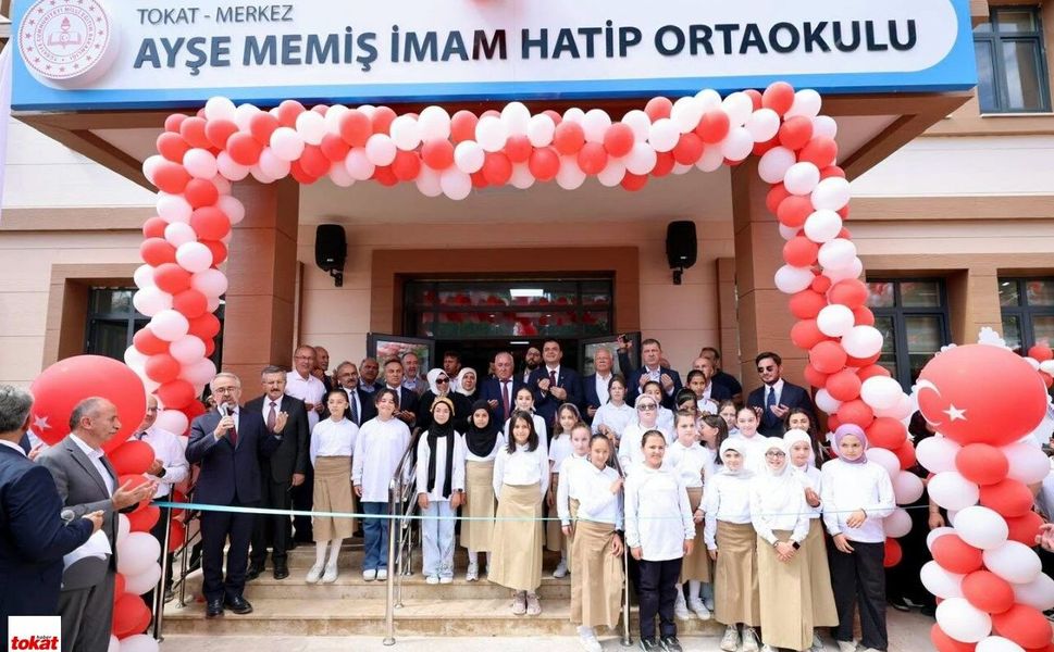 Annesinin Adını Eğitim Yuvasında Yaşatacak