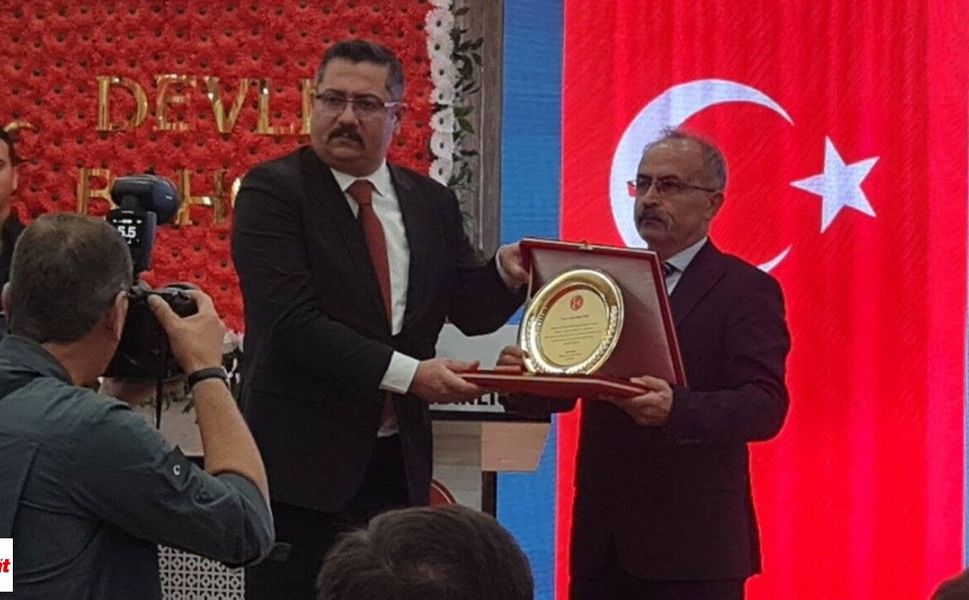 MHP Tokat’ta bayrak değişimi: Zeki Kurt dönemi başladı