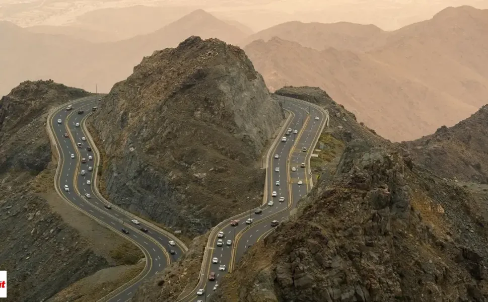 Bin Yıllık Kervan Yolunda 2 Bin 177 Metre Rakımda Tam Bir Mühendislik Harikası 90’dan Fazla Virajı Var