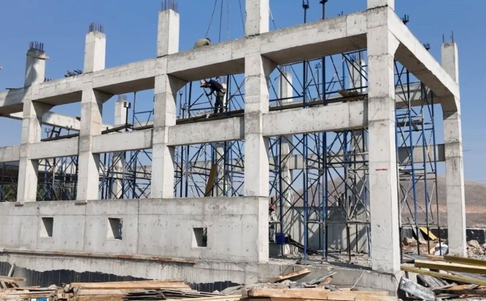 5 İlçeye Kesintisiz Su Sağlayacak 1.200 Ve 800 Milimetrelik Çelik Borular Döşeniyor 24 Kilometresi Tamamlandı
