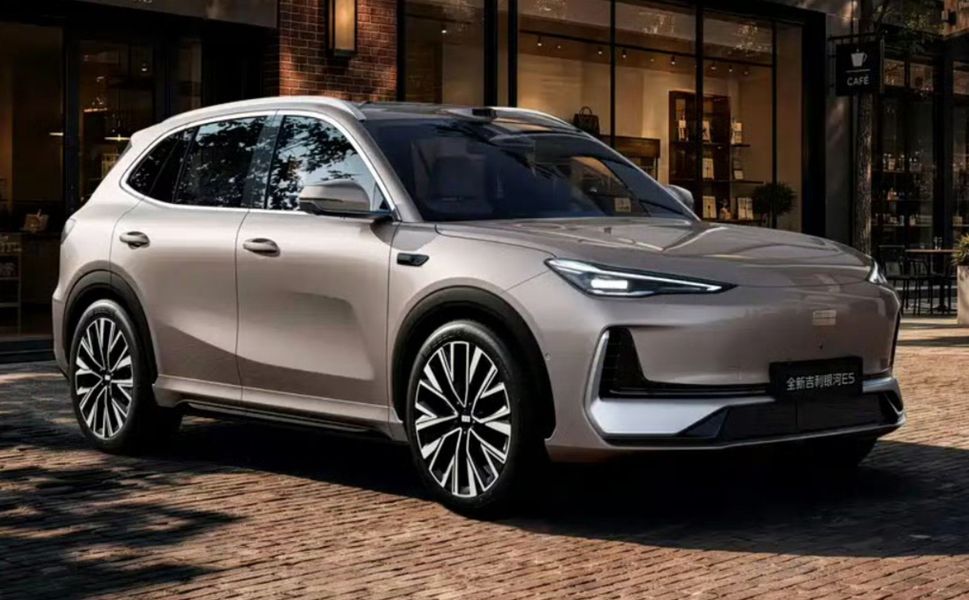 800 Volt Teknolojili 460 kW Ultra Hızlı Şarj 8 Dakikada Yüzde 70 Şarj Oluyor 635 Kilometre Gidiyor
