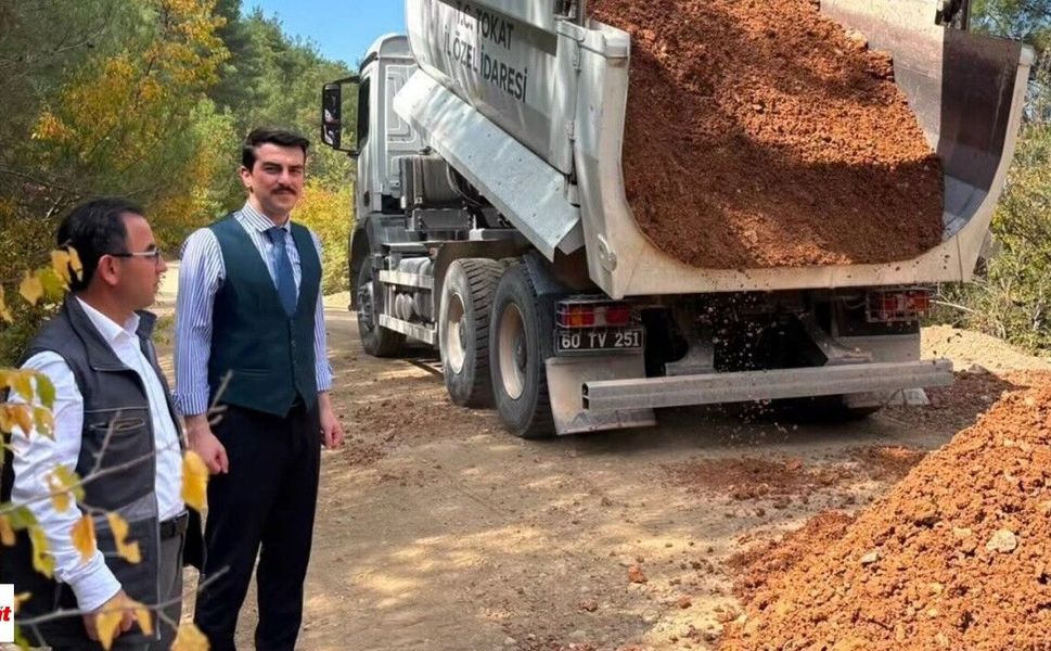 Reşadiye’de 3 yerleşimi ilgilendiren yolda çalışma: Kaymakam Özer’den yakın takip