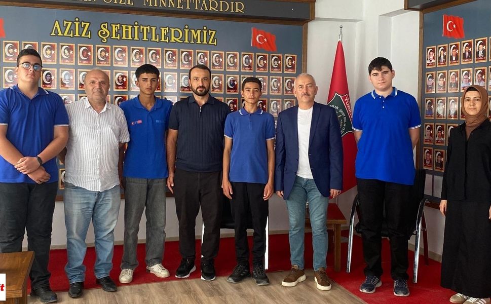 Tokatlı Öğrenciler Gazileri Unutmadı: Dua Edip Sohbet Ettiler