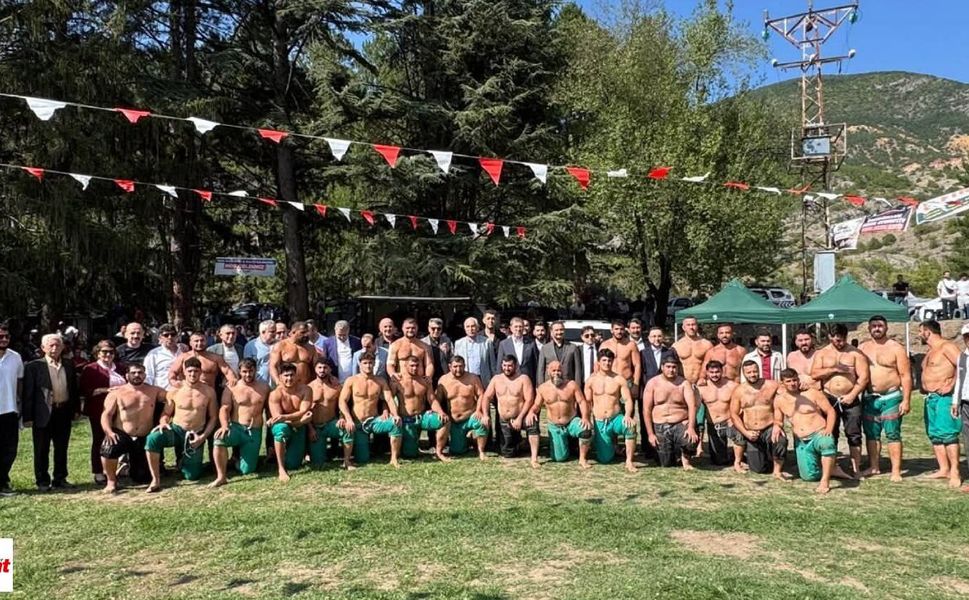 Tokat’ta ata sporu heyecanı sürüyor: Pehlivanlar Gözova’da er meydanına çıktı