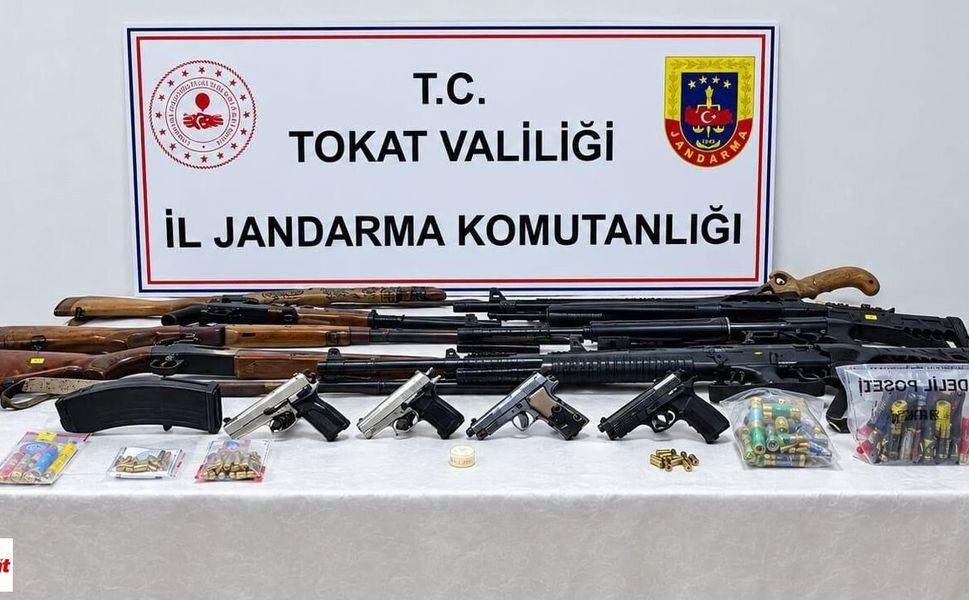 Tokat’ta Silah Ticareti: 15 Adrese Eş Zamanlı Operasyondan Cephanelik Çıktı