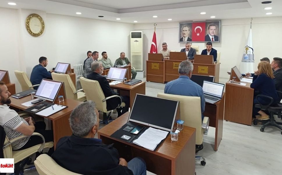 Niksar’ın Dünyaca Ünlü Ayvaz Suyu Yatırımlarına Belediye Meclisinden Tam Destek