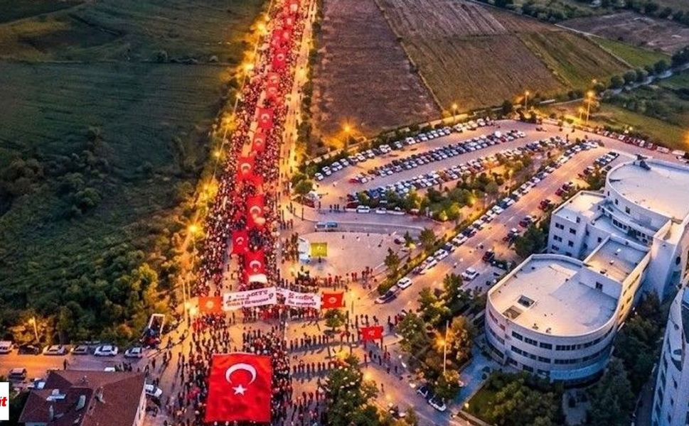 Erbaa’da Cumhuriyet Yürüyüşünün Güzergâhı Değişti: 1.000 Türk Bayrağı Dağıtılacak
