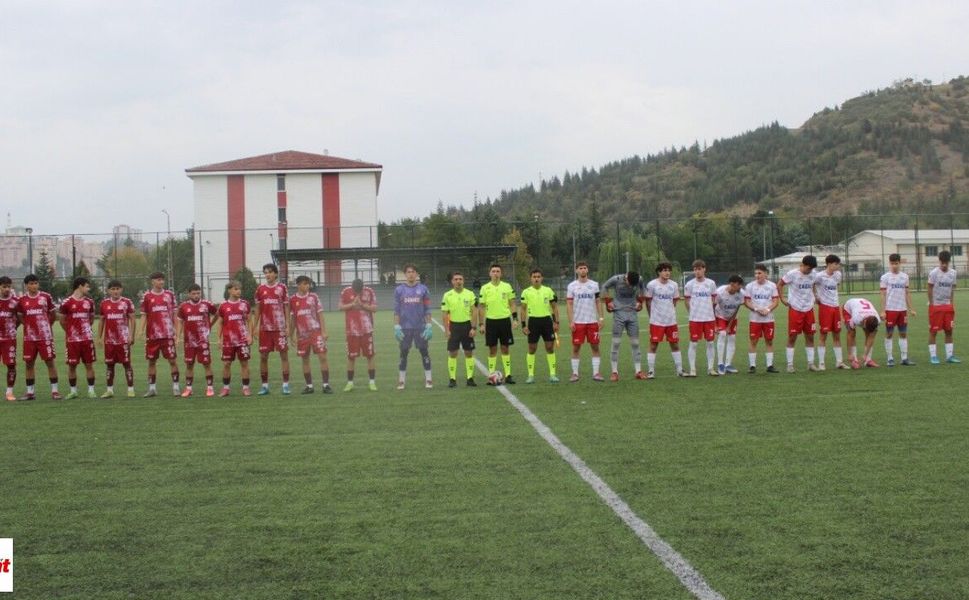 Tokat Belediyespor U19'da Çaylar Demli İçildi! Rize'yi Tek Golle Geçti