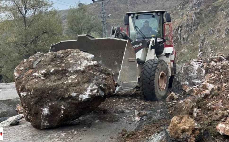 Tokat’ın İki İlçesinde İş Makineleri Sahada! Köy Köy Çalışma Başladı