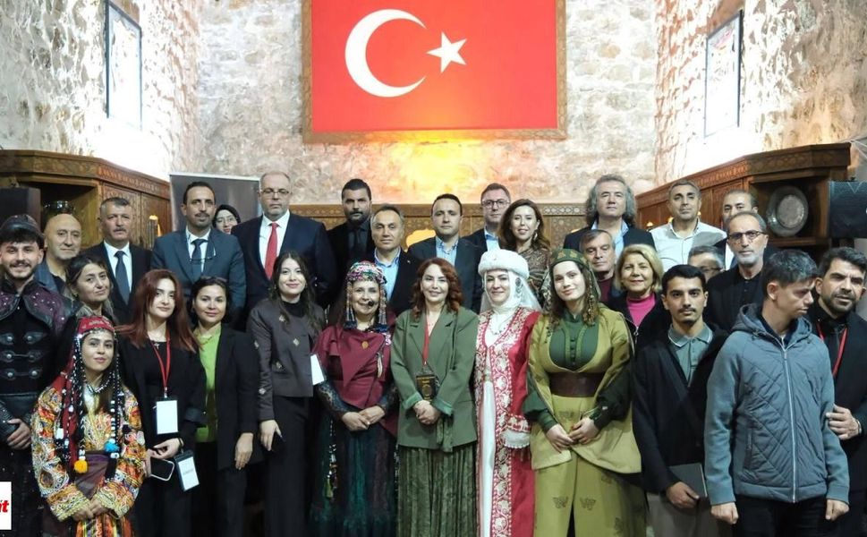 Tokat’ta tarihî medresede Oğuz buluşması: Asırlık duvarlar arasında Türk kültürü anlatıldı
