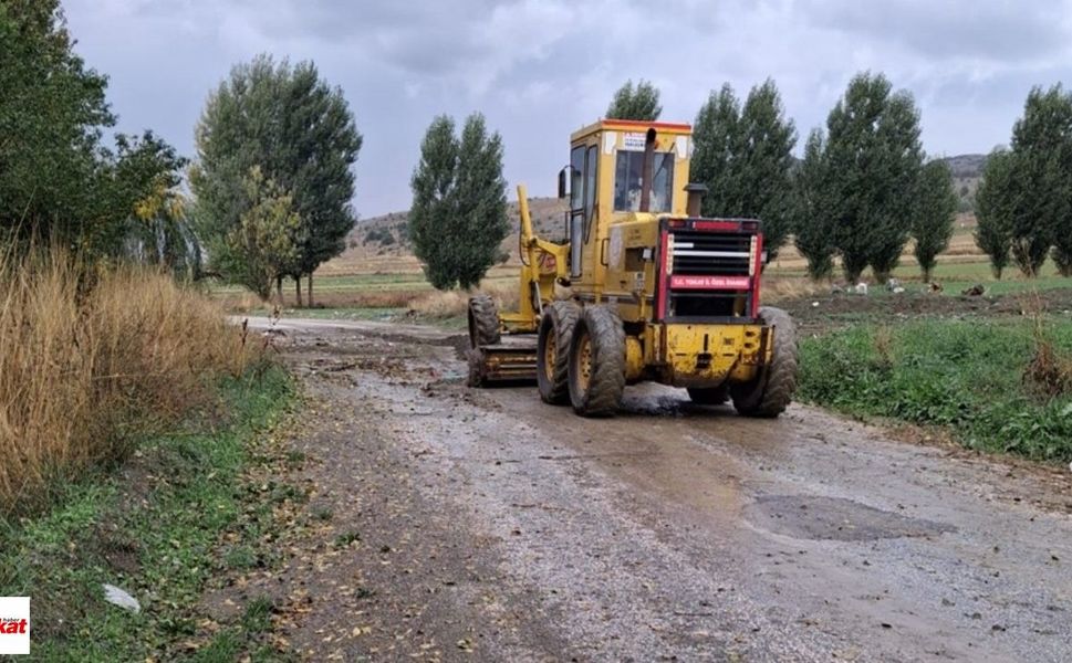 Tokat’ta İki Grup Yolunda Yağmur Mesaisi