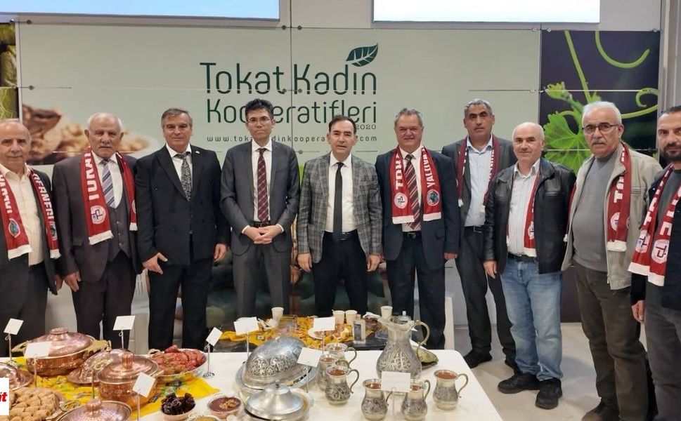 Yalova’dan İstanbul’a Tokat Çıkarması! Hemşehriler Tanıtım Günlerinde Buluştu