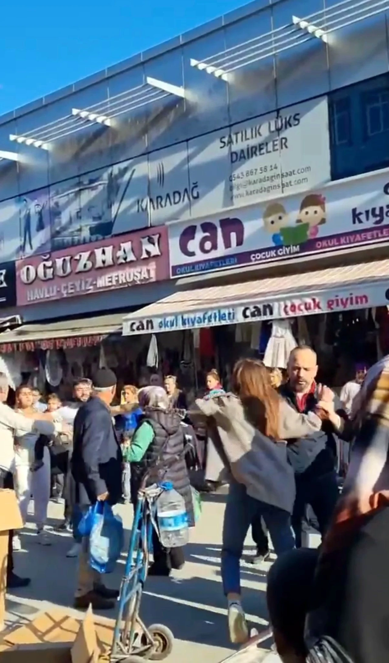 A W180064 04 Tokathaber