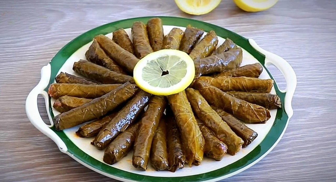 Zeytinyağlı Yaprak Sarma Türk Kahvesi3 Tokathaber