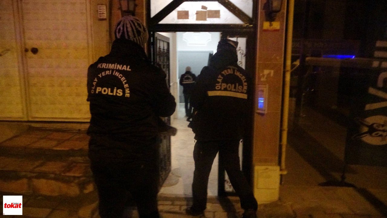6'Ncı Kattan Düşen Kadın Ağır Yaralandı