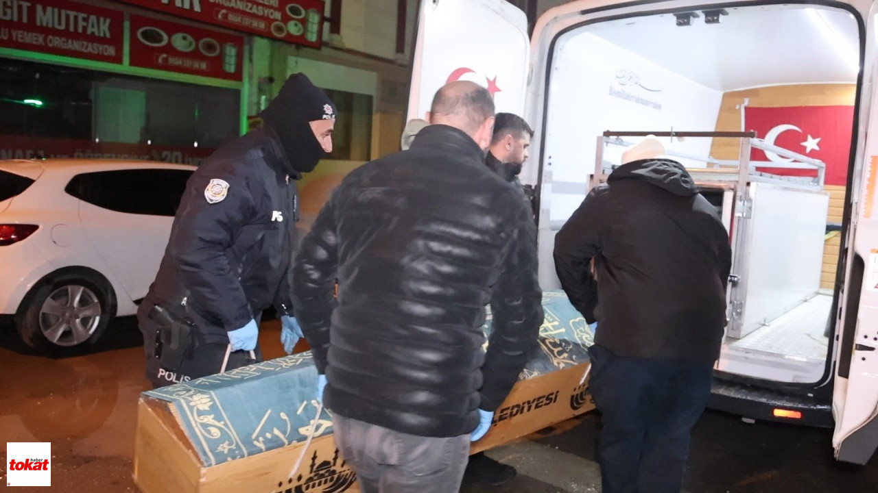 Genç Kadın Apartta Ölü Bulundu4