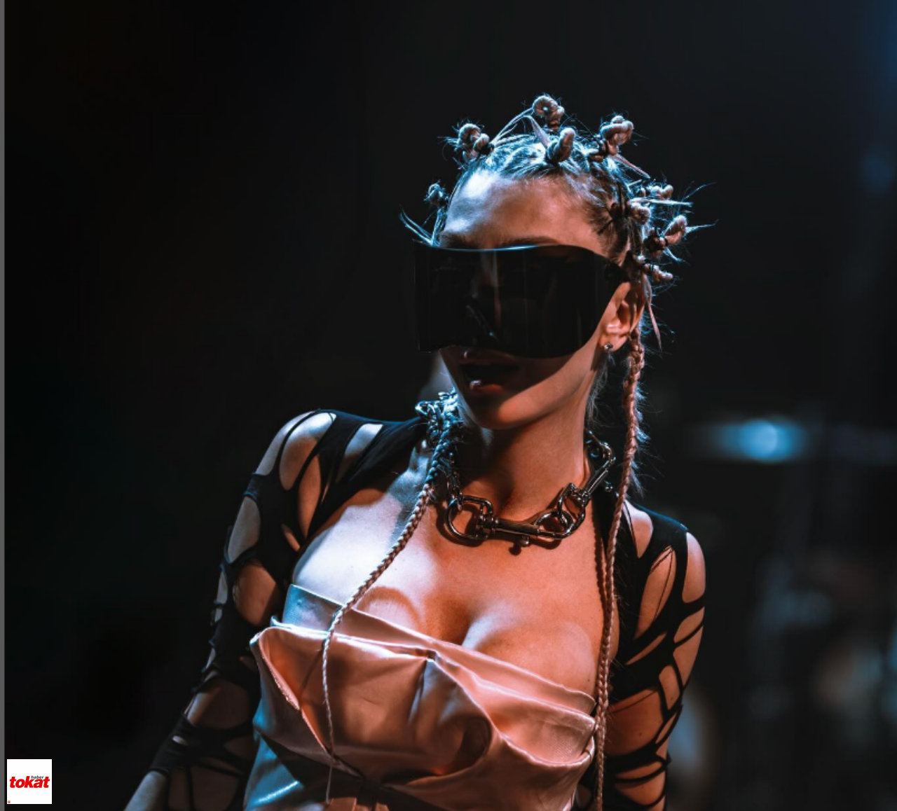 Hande Yener (16)