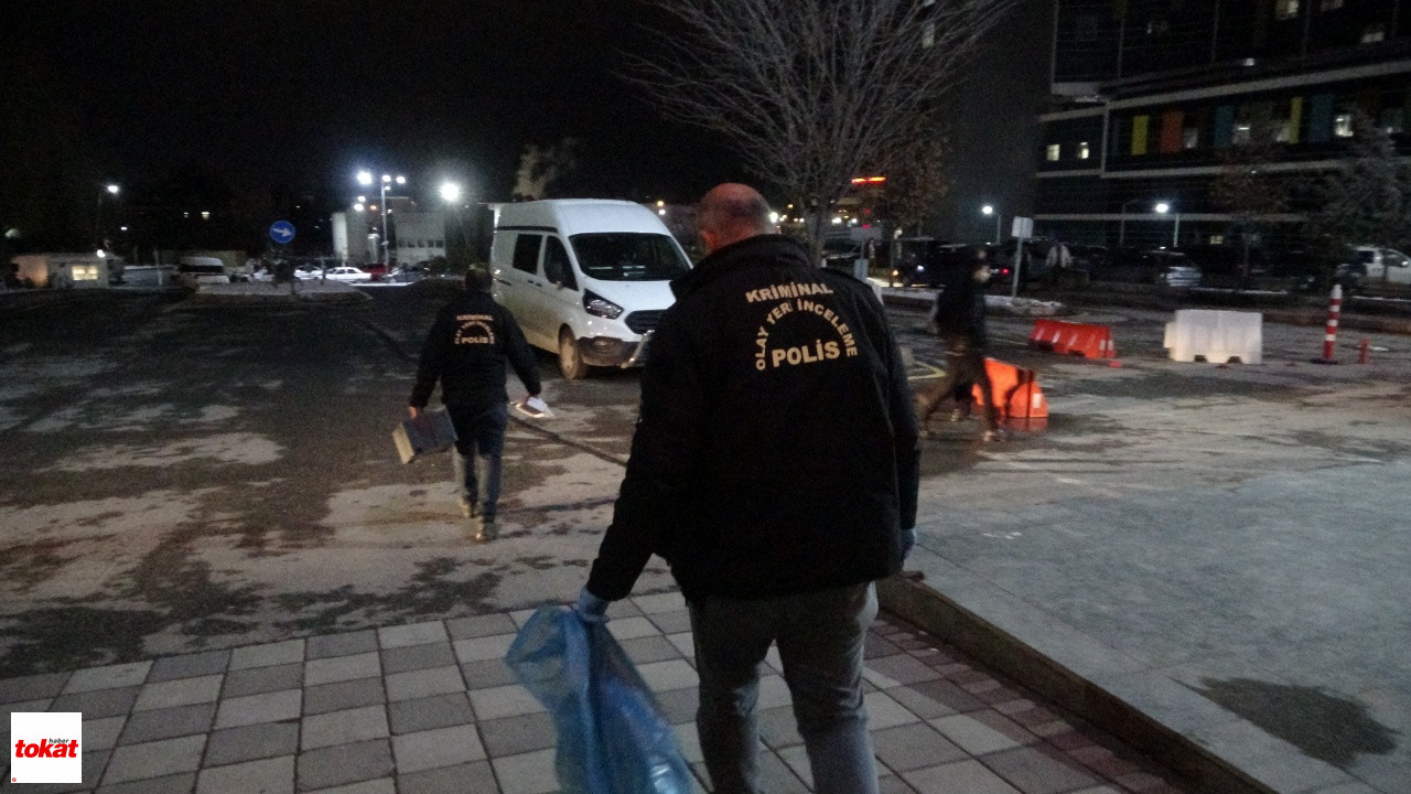 Husumetlisinin Evine Pencereden Girip Silahla Yaraladı3