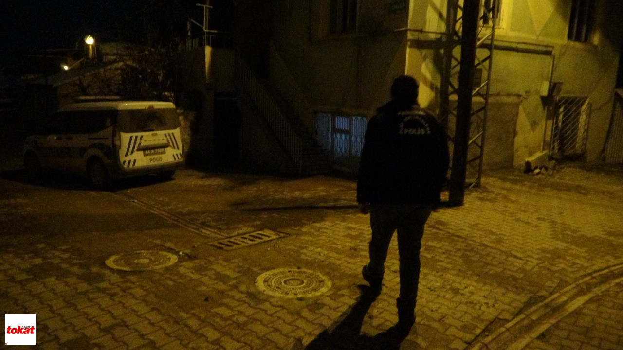Husumetlisinin Evine Pencereden Girip Silahla Yaraladı4