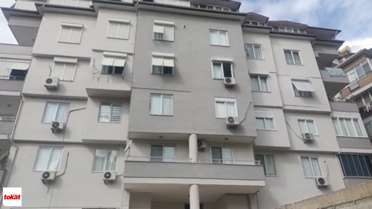 4. Kattan Düşen Kadın Hayatını Kaybetti