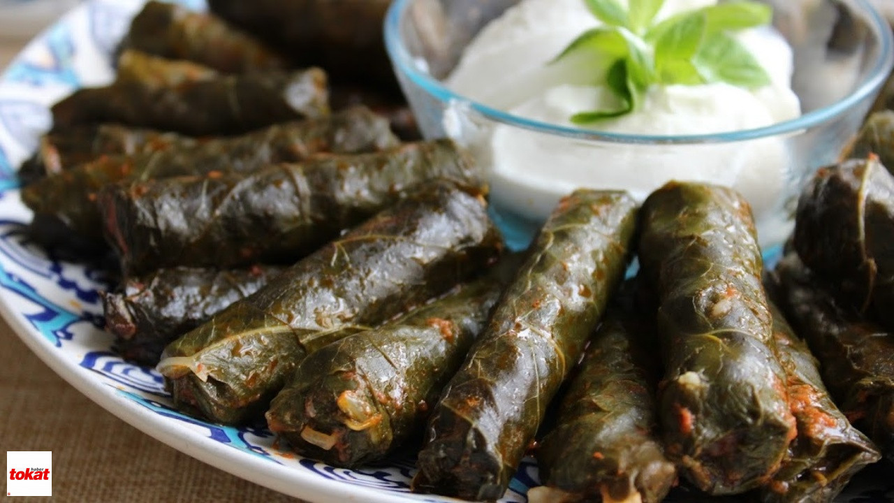 Etli Karalahana Sarması