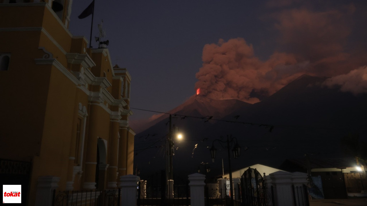 Guatemala'daki Fuego Yanardağı’nda Patlama Meydana Geldi1