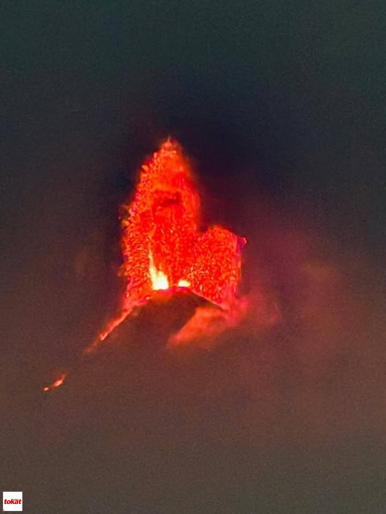 Guatemala'daki Fuego Yanardağı’nda Patlama Meydana Geldi9