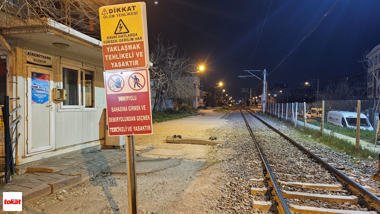 Iki Kardeş Bıçaklanarak Öldürüldü1