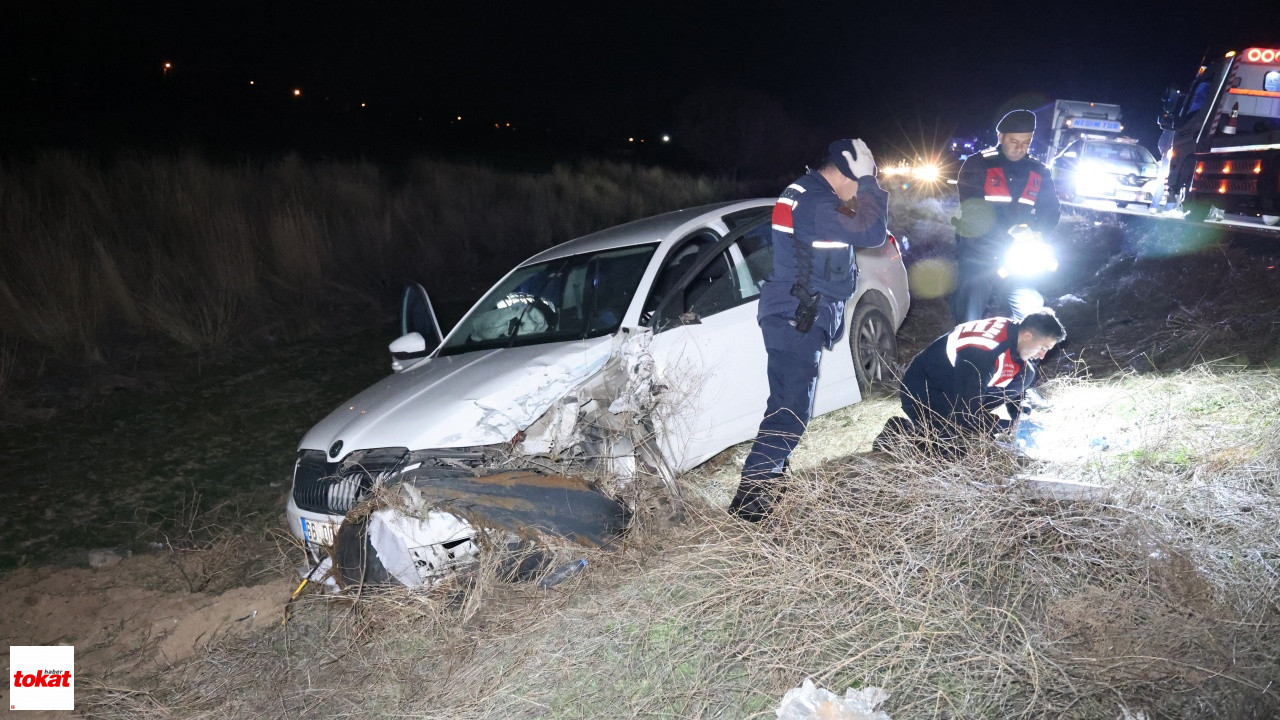 Korkunç Trafik Kazası 1 Ölü, 2 Yaralı2