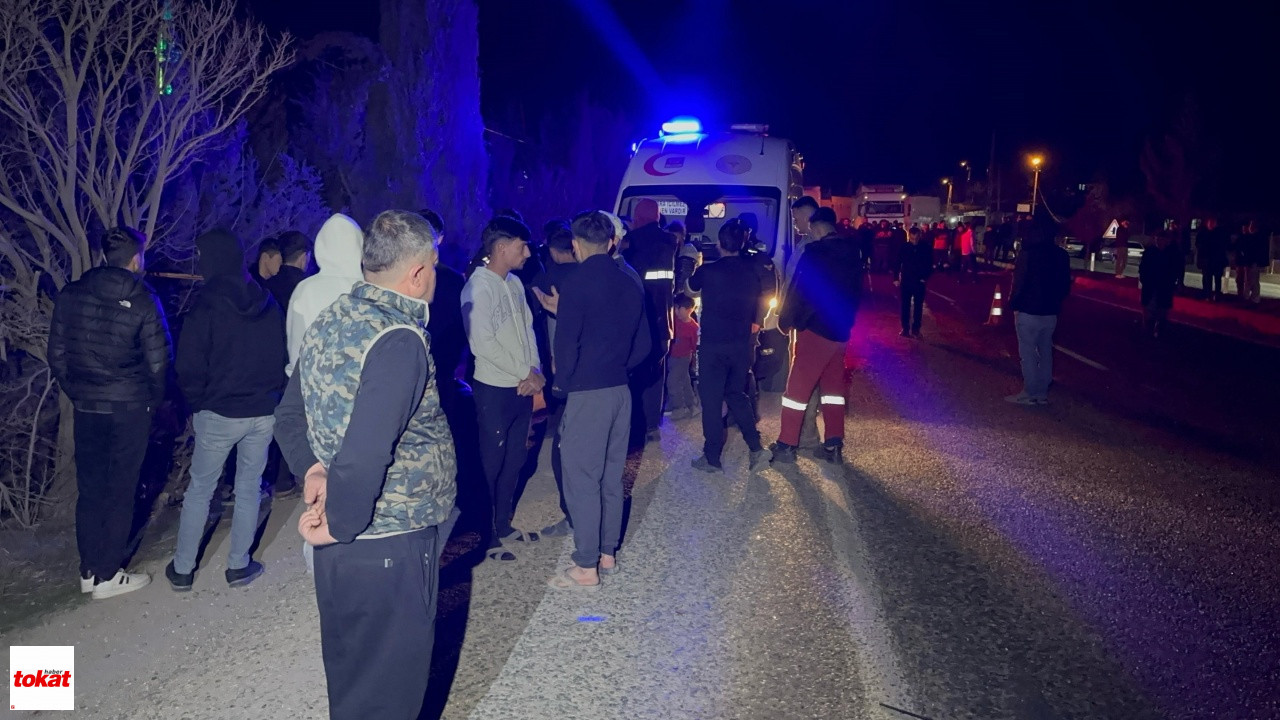 Otomobil Yayaya Çarptı 1 Ölü, 2 Yaralı1