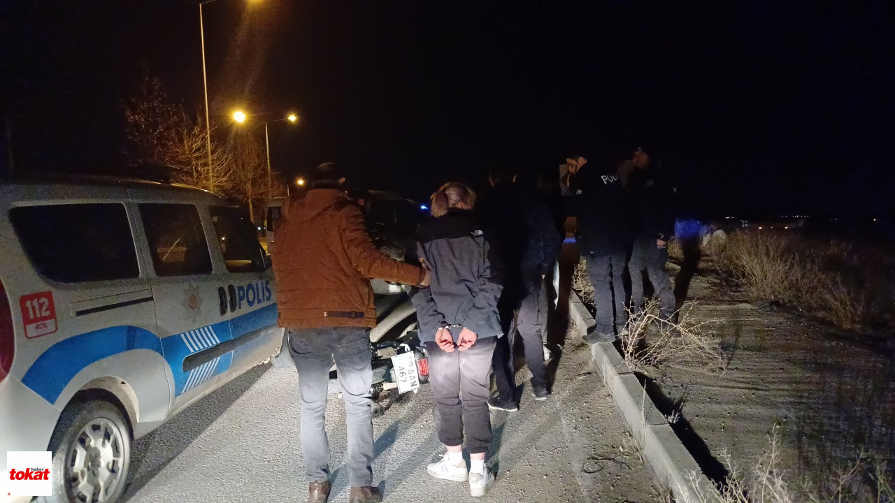 Polisten Kaçan Motosikletli Şahıslar Kovalamacayla Yakalandı