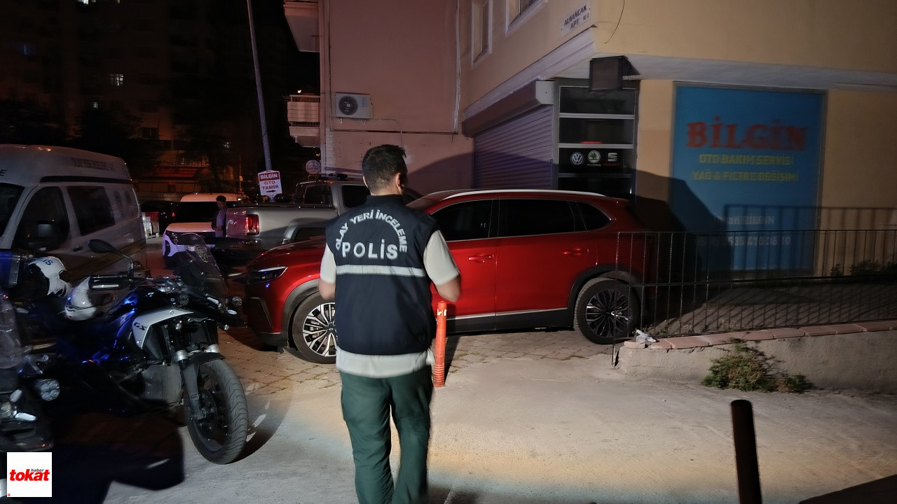 2 Kişiyi Öldürüp Kaçan Zanlı, Polisten Kaçamayınca Intihar Etti3